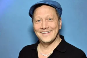 Rob Schneider se rinde ante el café guatemalteco en Estados Unidos
