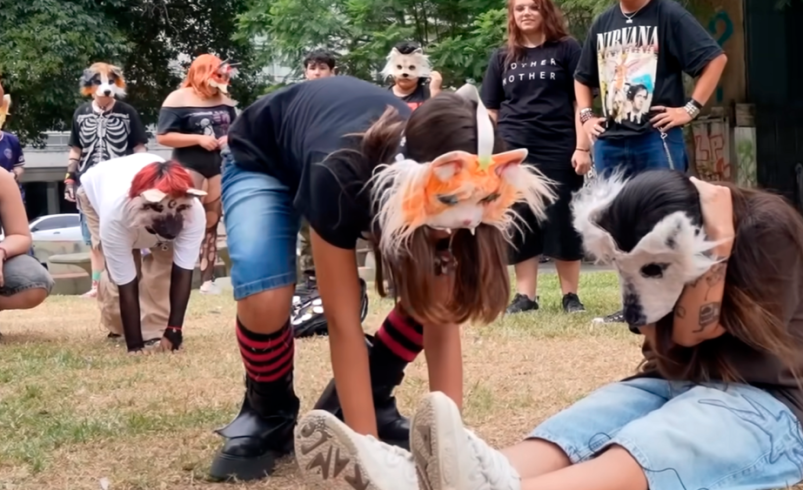 Therians: Los humanos que se autoperciben animales (y no, no son furros)