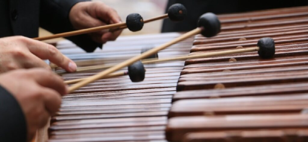 Dia de la Marimba en Guatemala – «Más allá del símbolo patrio: ¿Está estancada la música de Marimba en Guatemala?»