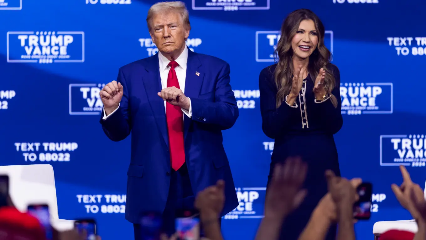 Trump pone a Kristi Noem al frente del «Escudo de las Américas»