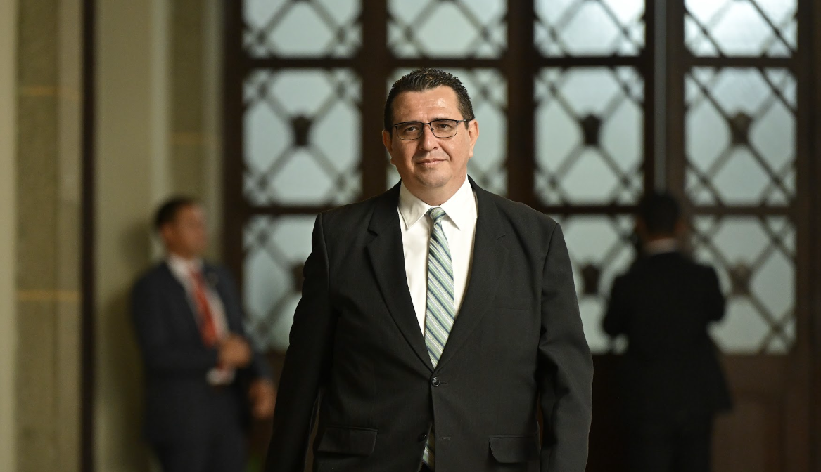 Quién es Gabriel Estuardo García Luna: El perfil técnico que asume como nuevo Fiscal General de Guatemala